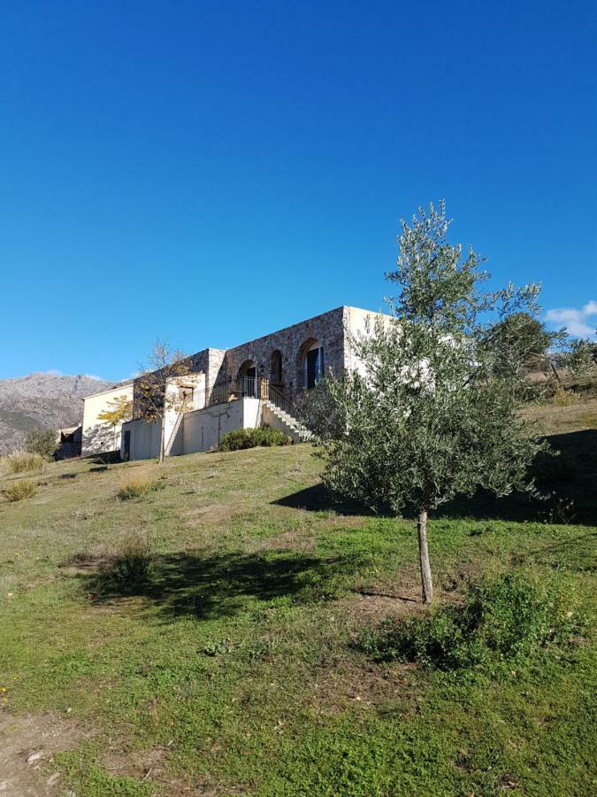 Courtaline Villa Pietralba ภายนอก รูปภาพ